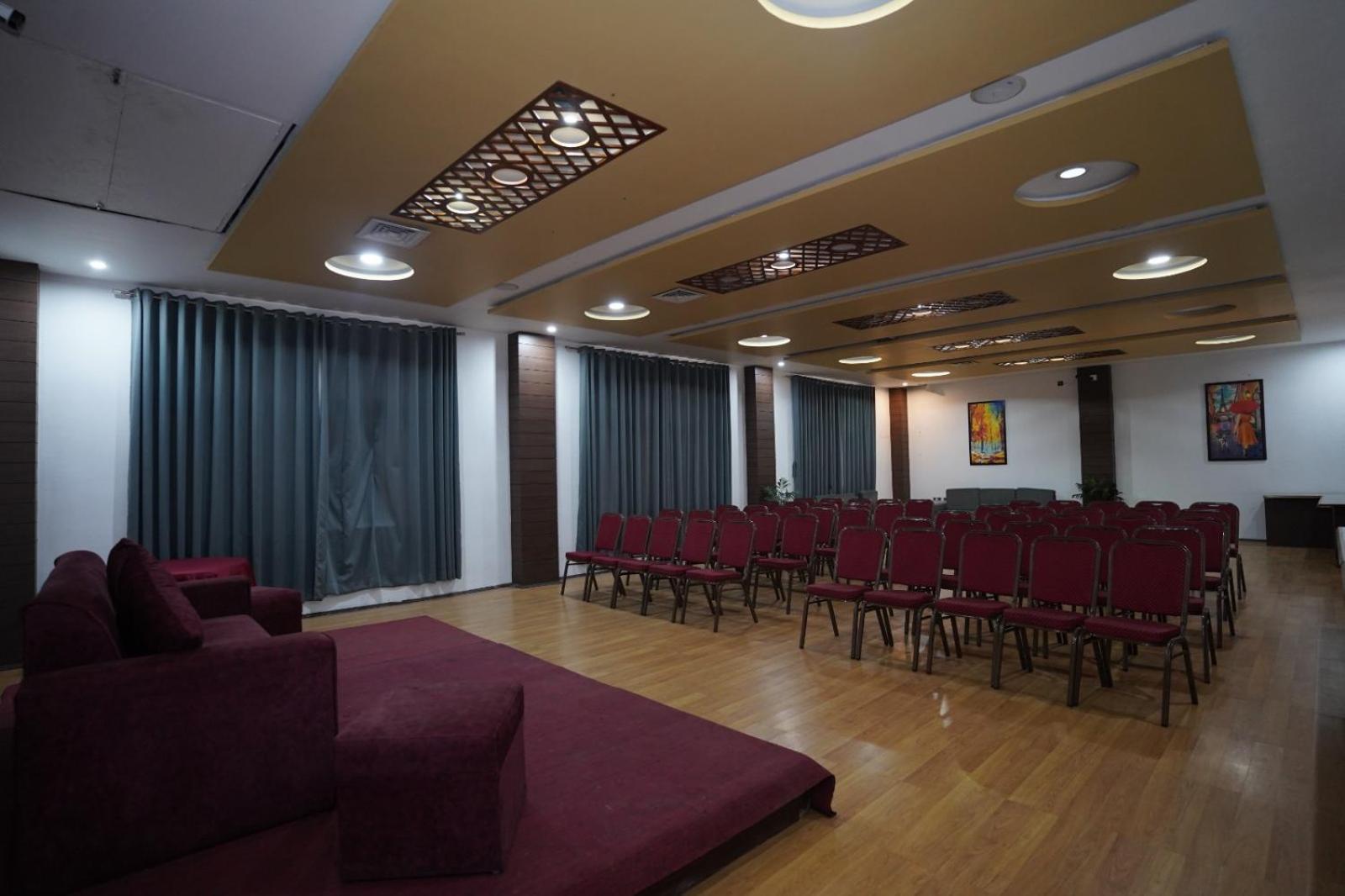 Terrace Valley Hotel Gangtok Exterior photo