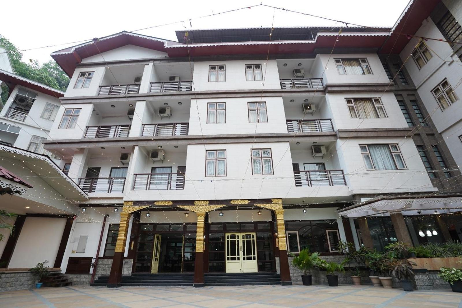 Terrace Valley Hotel Gangtok Exterior photo