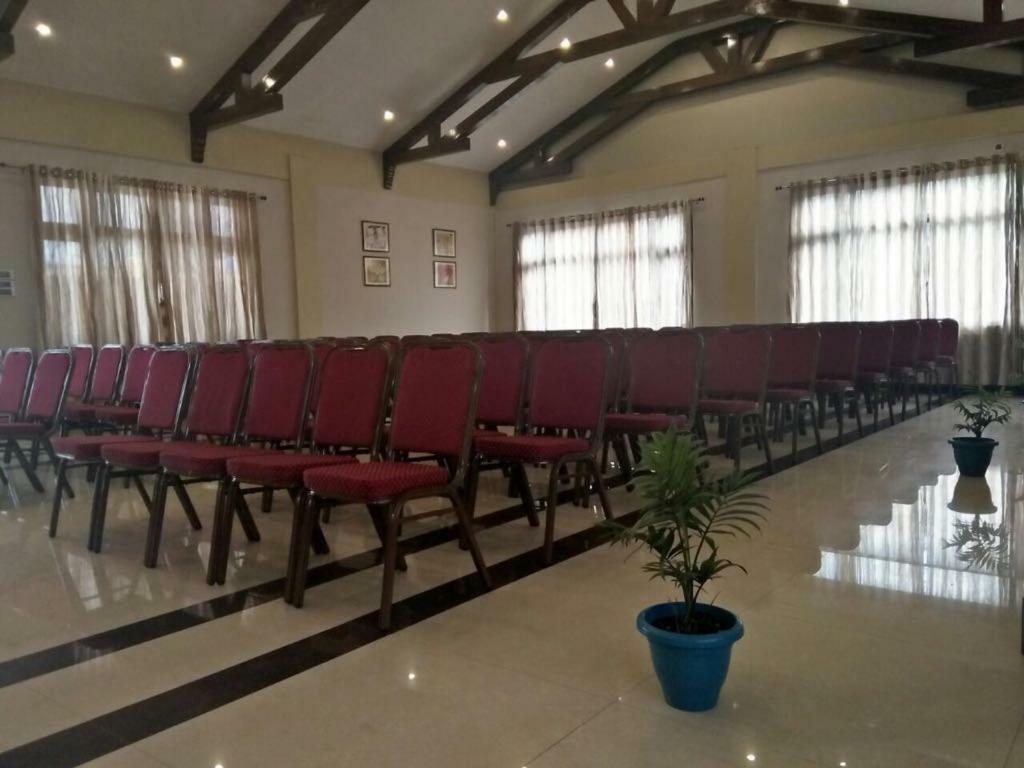 Terrace Valley Hotel Gangtok Exterior photo